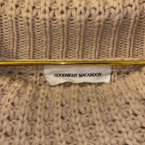 Goodnight Macaroon M/L Sweater in Cream - Picture 5 of 5